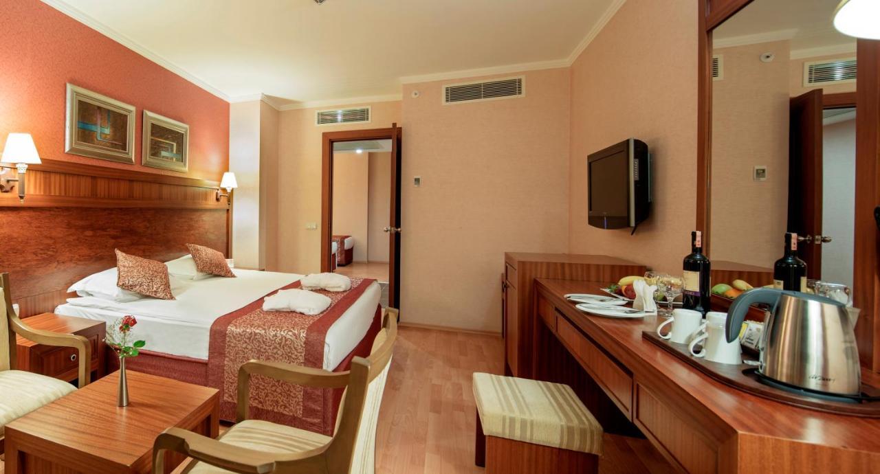 Alba Royal Hotel (Adults Only) Side Camera foto