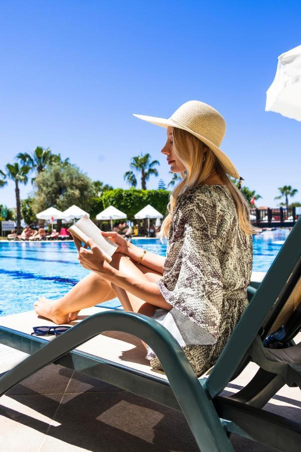 Alba Royal Hotel (Adults Only) Side Esterno foto