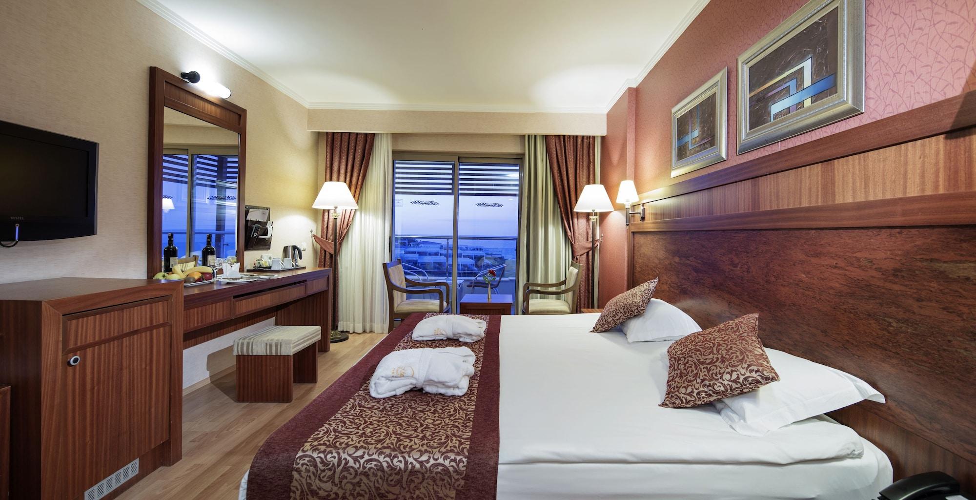 Alba Royal Hotel (Adults Only) Side Esterno foto